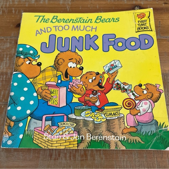 The Berenstain Bears First Time Book Lot(3) Strangers, Junk Food, Birthday 85-86 - Picture 3 of 12